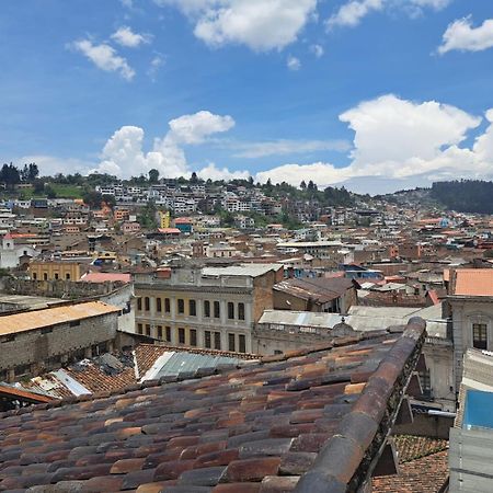 Casa Carpedm Vandrerhjem Quito Eksteriør bilde
